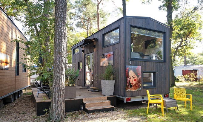 Caputh House | Tiny Home 'Tiny House No. 4' with Private Terrace, Wi-Fi and Air Conditioning