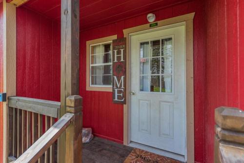 Saint Joe House | Tiny House at Buffalo River Lodge