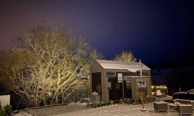 Neuendorf House | Tiny house with a view of nature