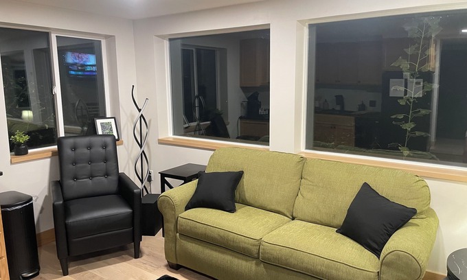 Lake Delton House | Tiny Timbers Escape