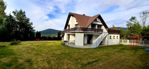 Brenna Villa | To Tu Dom