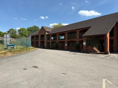 Stoke-on-Trent Hotel | Tollgate Hotel & Leisure