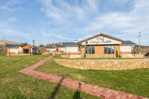 Gokceada Hotel | Tolstoy'un Bisikleti Otel