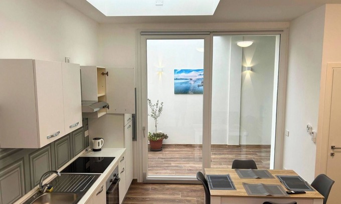 Lidi Ferraresi Apartment | Tombarolo three-room apartment 150 m from the sea