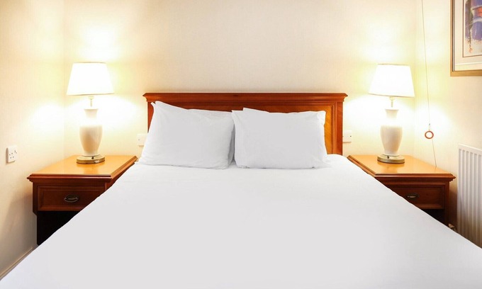 Bradford Apartment | Tong Park | Standard Double