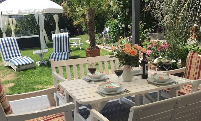 Salem Apartment | TOP! apartment Salemo/2-4pers.W-LAN! beautiful, modern & cozy 2room apartment, terrace/garden