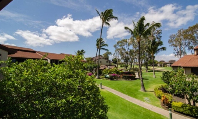 Waikoloa Condo | Top-Floor 2-Bed, 2-Bath Retreat with Stunning Ocean & Golf Course Views!