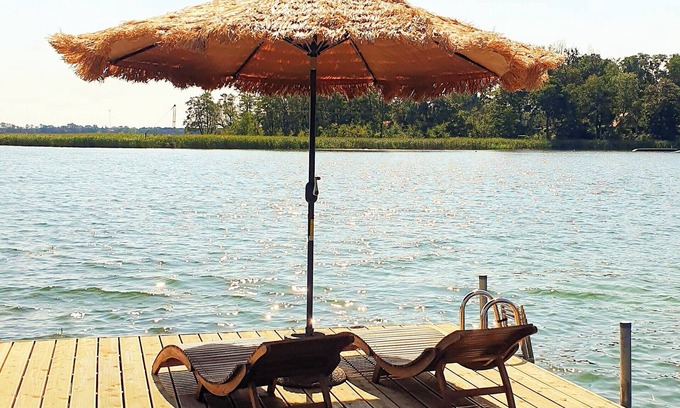 gmina Moryn Apartment | Top floor apartment/fireplace/balcony directly on the lake with private jetty & 2,500 sqm garden