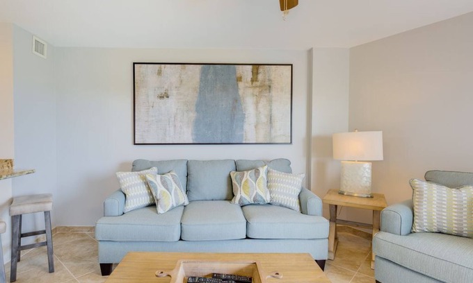 Tavernier Condo | Top Floor unit with a ocean view! PRIVATELY OWNED