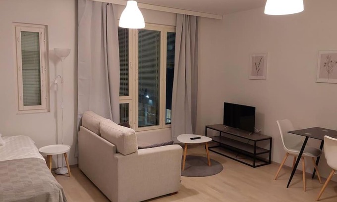 Jyvaskyla Apartment | Top location studio in town right next to the train station and free parking Kotimaailma Apartments
