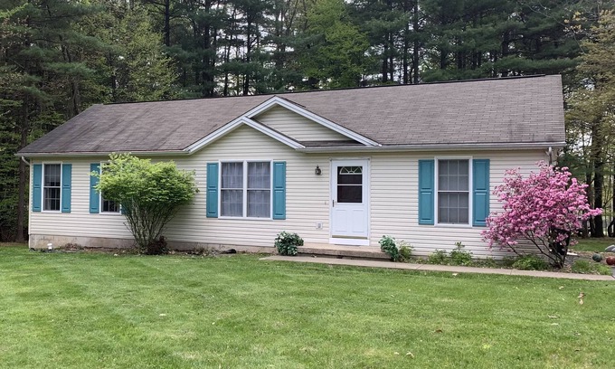 Treasure Lake House | Top-rated cottage! Booking ‘25-‘26 getaways. Great for families & couples