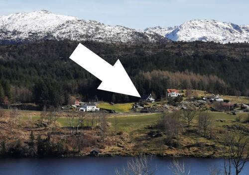 Fitjar Apartment | Topfloor Apartment Separate Entranc Nice view Stord