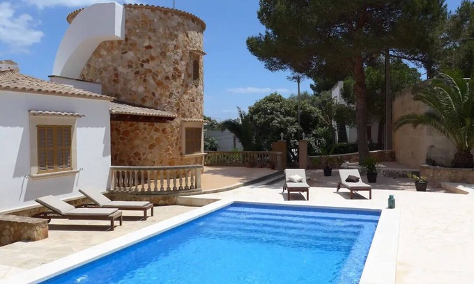 Cala Santany House | Torre al Mar: sea view and pool, 150m to the beach, 8 pers., aircon, ETV/5162