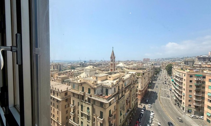 San Teodoro Apartment | TORRE CANTORE 69 (GENOVA OVEST/PORTO) GENOVABB.IT