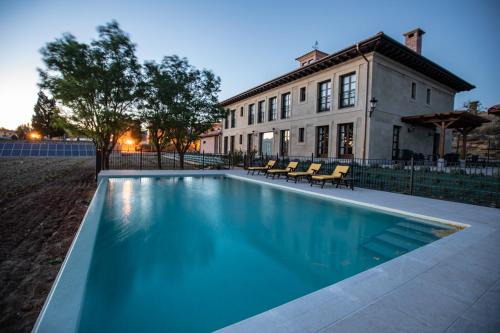 Brinas House | Torre de Briñas Private Resort