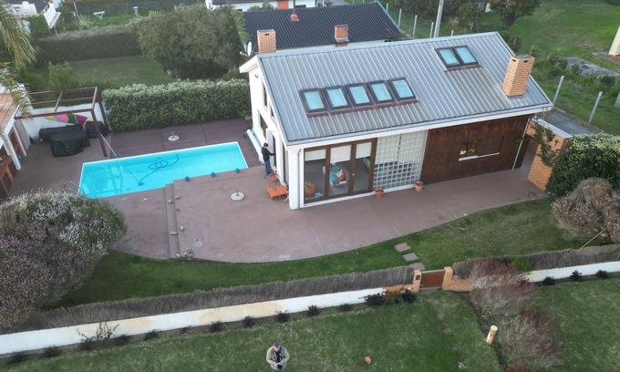 Torreira Villa | Torreira: House with garden and swiming pool