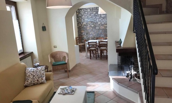 Nocera Umbra House | TOTAL RELAXATION IN THE GREEN OF UMBRIA, A FEW KM FROM ASSISI, GUBBIO, PERUGIA