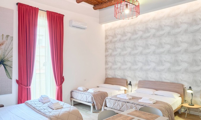 Naples City Centre House | Toto e Peppino luxury rooms