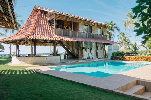 Javilla Cabin | Totobe Resort