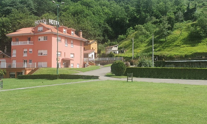 Carreno Municipality Apartment | Tourist Apartment 2, 10 minutes from Oviedo