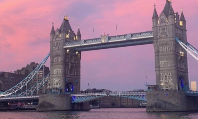 Riverside Apartment | Tower Bridge Butlers Wharf Shad Thames Aircon Pied teerBalconyGardenViewsParking