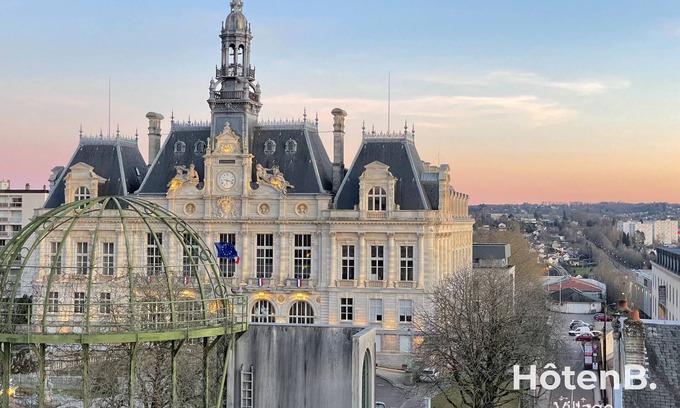 Limoges Apartment | Town Hall Studio - Hyper-center Limoges