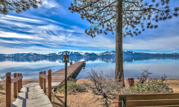Zephyr Cove House | Town Home with Shared Private Beach, Kayak and Paddle Board.