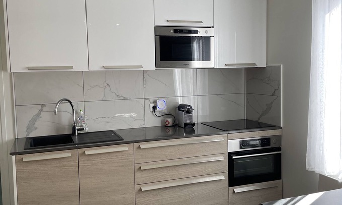 Vitry-sur-Seine House | Town house