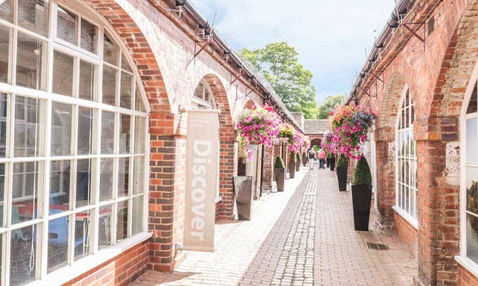 Bewdley Cottage | TOWN MILL, pet friendly, with open fire in Bewdley