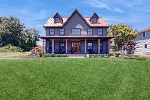 Lewes House | Town of Lewes - 132 New Rd.