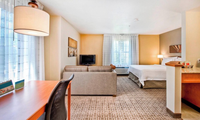 Cary Hotel | TownePlace Suites by Marriott Raleigh Cary-Weston Parkway