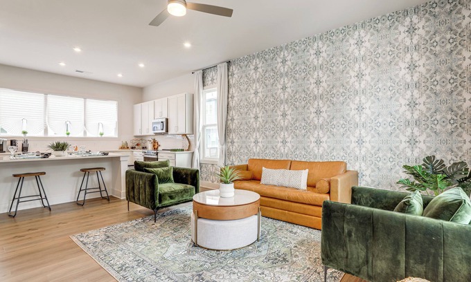 Chosewood Park House | Townhome 1 Mi to Grant Park & Atlanta BeltLine!