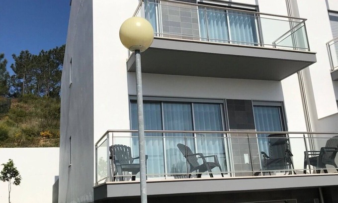 Salir do Porto House | Townhouse 6 pers. with communal swimming pool near the sea