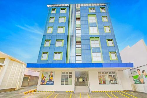 Sampaloc Hotel | Townhouse College Residences in University Belt, Metro Manila
