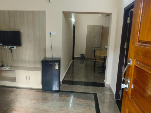 Kurnool Hotel | Townhouse Kurnool Bus Terminal Formerly Hotel Lakshmi Pride