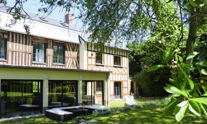 Rieux House | Townhouse near Bay of Somme and Beaches