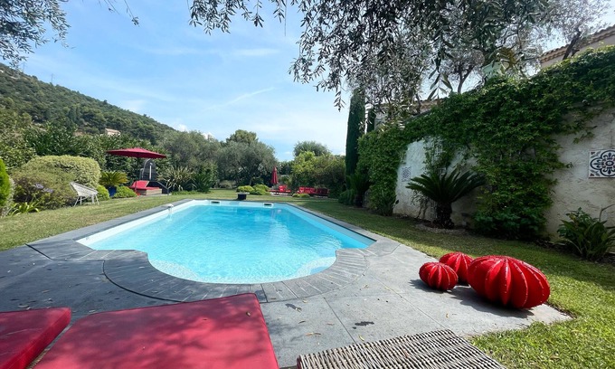 La Roquette-sur-Var Other | Très Beau mas Avec Piscine Chauffée et Jacuzzi Dans Larrière Pays Niçois