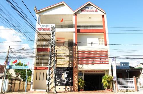 Kon Tum Hotel | Trúc Hoàng Hà Hotel