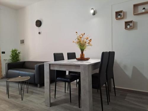 Castel San Gimignano Apartment | Tra San Gimignano e Volterra
