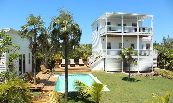 Governor's Harbour House | Trade Winds - Oceanview, Private Pool, Short Walk To Pink Sand Beach, Central.