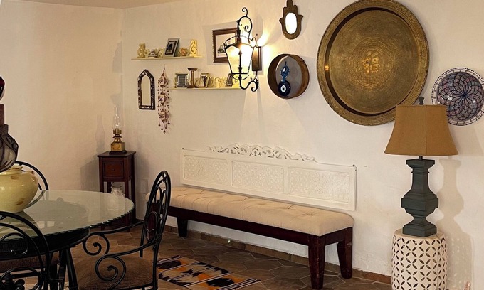 Hammamet Interieure Villa | Tradition antique Arabesque style home Hammamet, pool, AC, 15 min walk to beach