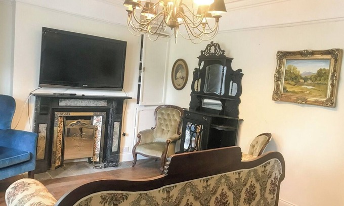 Antrim House | Traditional farm house in Antrim