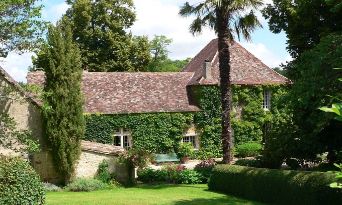 Liorac-sur-Louyre House | Traditional house in Liorac for 2 to 10 people
