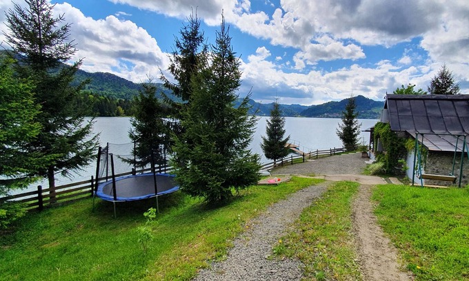Colibita House | Traditional Fisherman's house Colibita, lakefront with view and pontoon