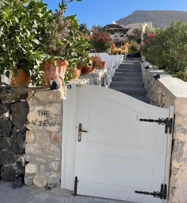Emporio House | traditional summer cottage THE VIEW