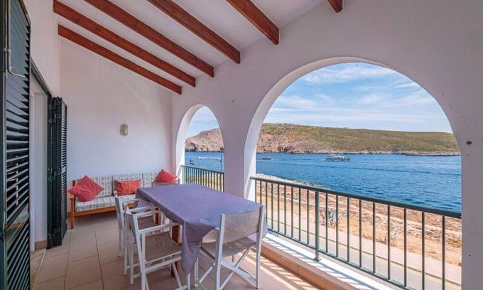 Fornells Apartment | Tramontana 115-P1 - Caressing the Mediterranean