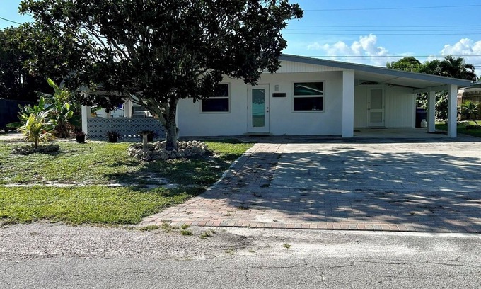 Hobe Sound House | Tranquil 2-bedroom 2-bathroom house in Hobe Sound near the beach