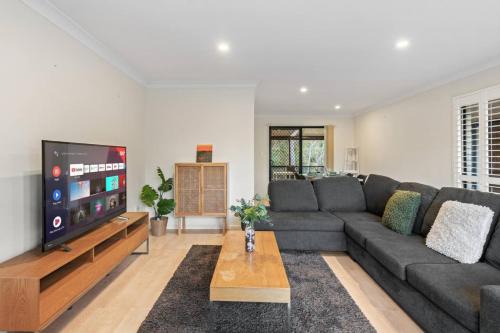 Cornubia House | Tranquil 4BR Home Near Parks Shops and Nature Trails