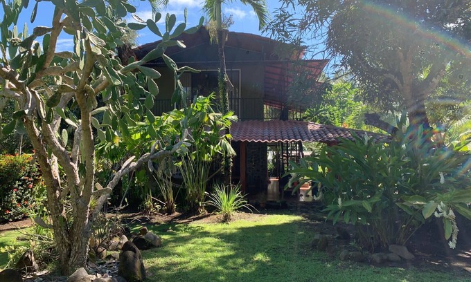 Playa Zancudo House | Tranquil apartment near beach front