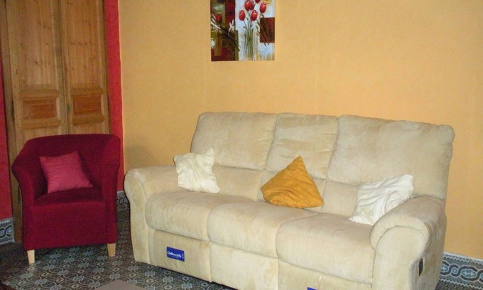 Couvin Cottage | Tranquil Forestside Cottage